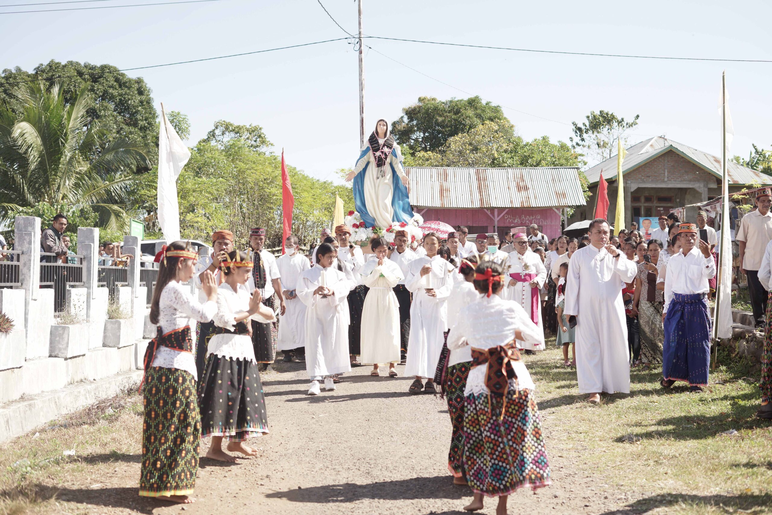 Uskup Labuan Bajo Buka Prosesi Maria Assumpta Nusantara 2026 di Paroki Lengkong Cepang: Kunjungan yang Mengubah Hidup